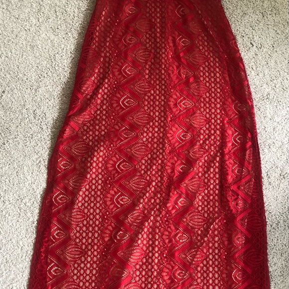 Guess NWOT Long Red Net Dress - Picture 3 of 16